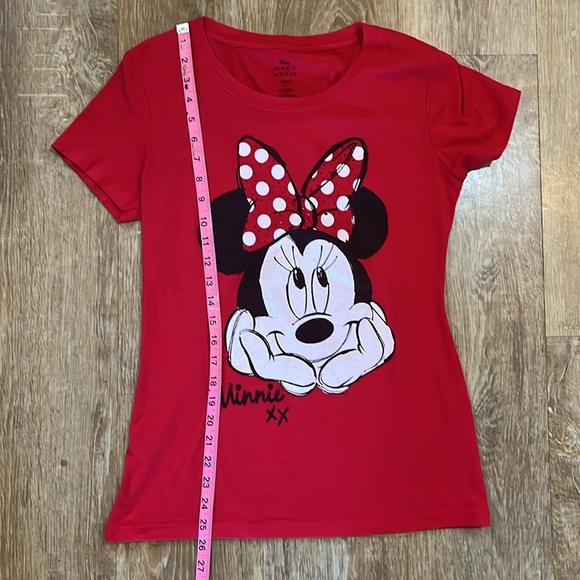 Disney Minnie Mouse Tee T-Shirt Women's Large Red Graphic EUC Short Sleeve Crew - Picture 6 of 6